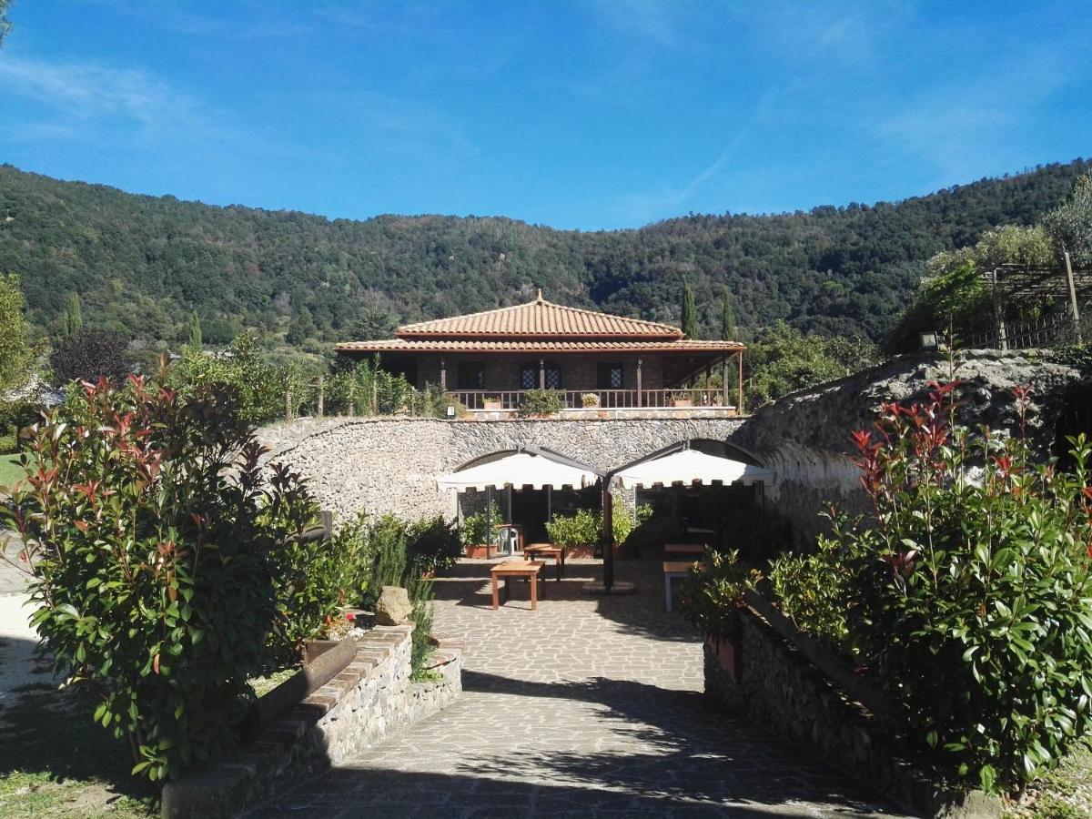 Agriturismo Le Grotte Немі Екстер'єр фото